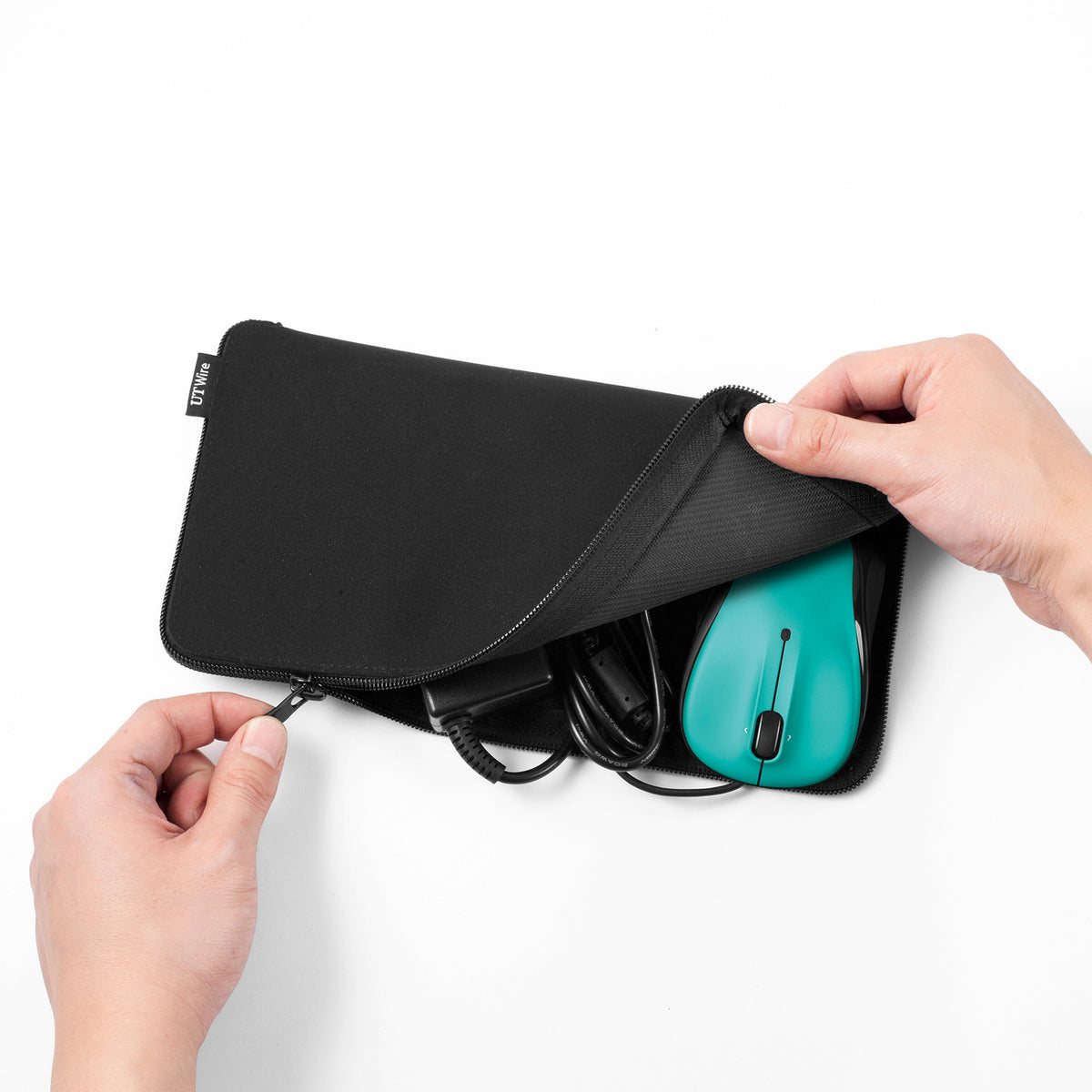 Pocket for Laptop – UT WIRE